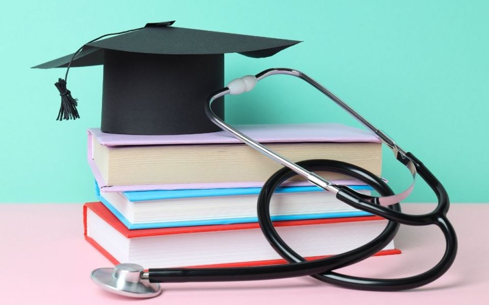 Breaking Into the Clinical Research Job Field